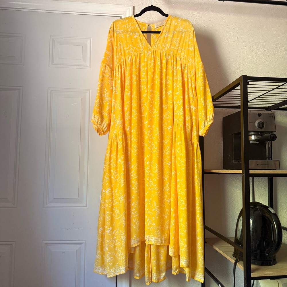 NATALIE MARTIN yellow floral silk puff sleeve v neck midi dress